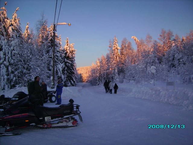 Solnedgång i vägskälet på Kälen.