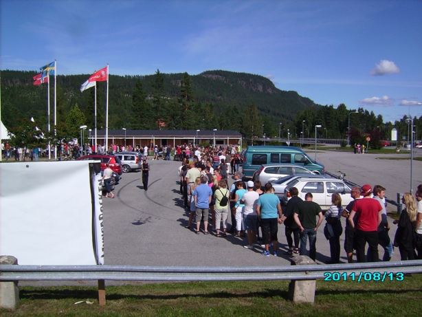 Så här såg biljettkön ut första gången Ljunganrocken gick av stapeln 2011
